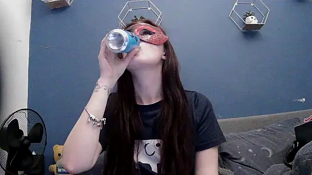 Snapshot of LexiSnowUK chatting on 31, 3, 2026 LexiSnowUK online show from 31, 3, 2026