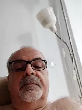 Satiro Sevilla online show from 21, 3, 2025