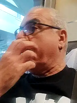 Satiro Sevilla online show from 25, 9, 2025