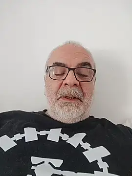 Satiro Sevilla online show from 24, 3, 2026