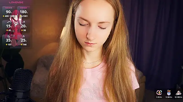 EsmaCarll online show from 15, 3, 2025