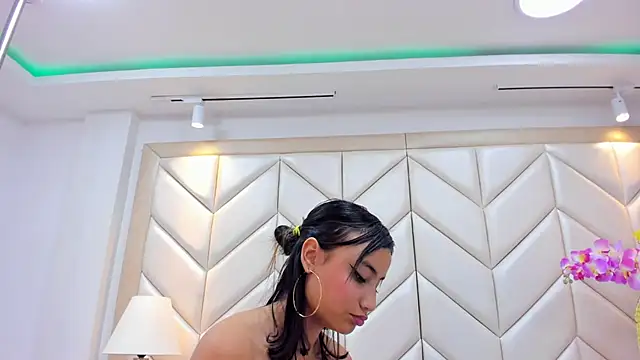 NairobiLee online show from 3, 2, 2025