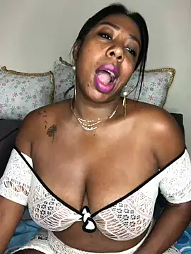 Snapshot of IsabellaaSmith chatting on 28, 12, 2024 IsabellaaSmith online show from 28, 12, 2024