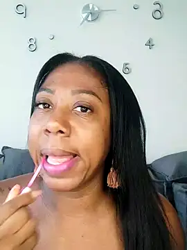 Snapshot of IsabellaaSmith chatting on 5, 2, 2025 IsabellaaSmith online show from 5, 2, 2025