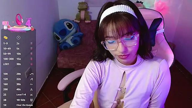 evie cloud online show from 28, 2, 2025