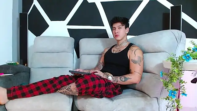 JUSTIN FULLER1 online show from 30, 11, 2025