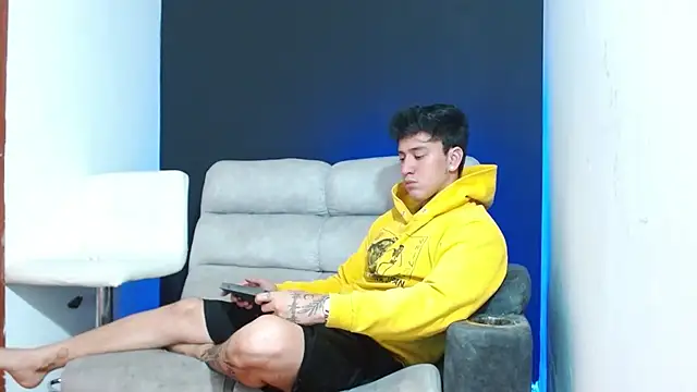 Snapshot of JUSTIN_FULLER1 chatting on 16, 3, 2026 JUSTIN FULLER1 online show from 16, 3, 2026