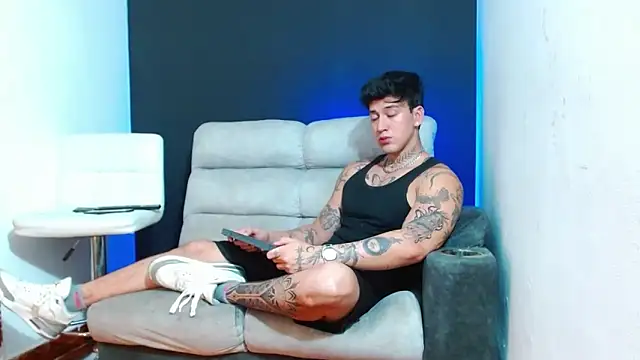 Snapshot of JUSTIN_FULLER1 chatting on 25, 4, 2026 JUSTIN FULLER1 online show from 25, 4, 2026