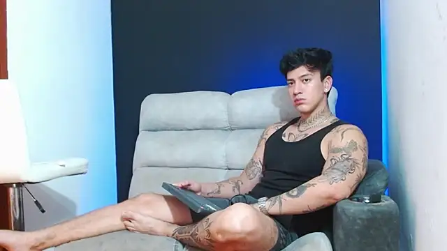 Snapshot of JUSTIN_FULLER1 chatting on 14, 5, 2026 JUSTIN FULLER1 online show from 14, 5, 2026