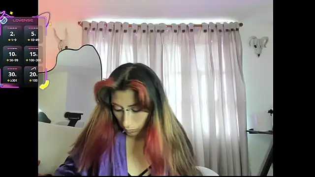 Snapshot of Asterothxznikki chatting on 1, 7, 2026 Asterothxznikki online show from 1, 7, 2026