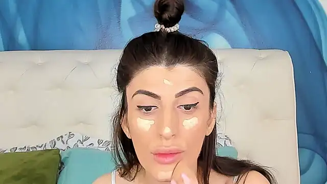 Snapshot of SkinnyDolly chatting on 3, 11, 2025 SkinnyDolly online show from 3, 11, 2025