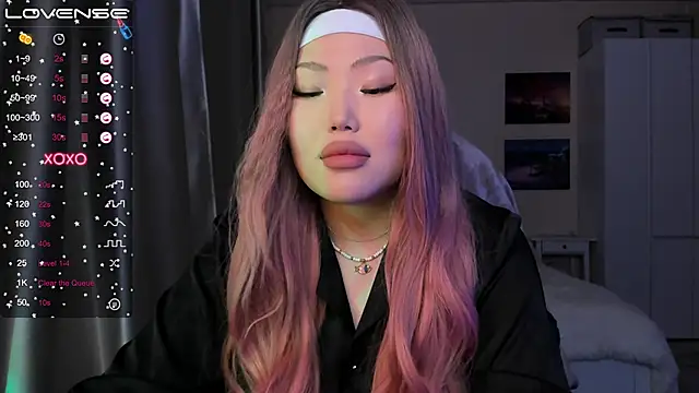 Snapshot of uko_sa chatting on 7, 1, 2025 uko sa online show from 7, 1, 2025