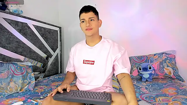 Snapshot of ander_deimond_ chatting on 14, 2, 2025 ander deimond online show from 14, 2, 2025