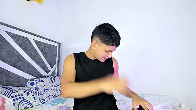 Snapshot of ander_deimond_ chatting on 27, 2, 2025 ander deimond online show from 27, 2, 2025