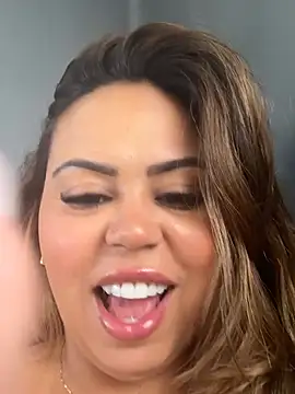 lariic online show from 8, 4, 2026