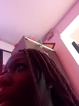 Snapshot of skaysanchez1 chatting on 19, 9, 2025 skaysanchez1 online show from 19, 9, 2025