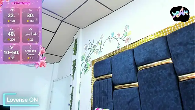 Snapshot of skaysanchez1 chatting on 31, 10, 2025 skaysanchez1 online show from 31, 10, 2025