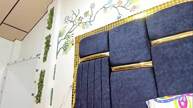 Snapshot of skaysanchez1 chatting on 15, 11, 2025 skaysanchez1 online show from 15, 11, 2025