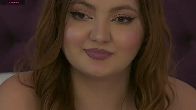 Snapshot of TiaraNox chatting on 11, 12, 2024 TiaraNox online show from 11, 12, 2024