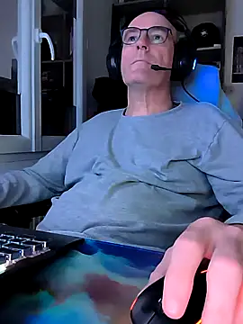 bogland33 online show from 3, 3, 2025