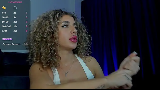 Snapshot of CurlyAnt0 chatting on 19, 1, 2025 CurlyAnt0 online show from 19, 1, 2025