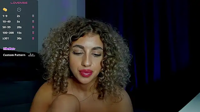 Snapshot of CurlyAnt0 chatting on 6, 2, 2025 CurlyAnt0 online show from 6, 2, 2025