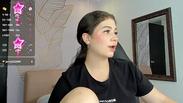 Snapshot of KarenPautt chatting on 8, 2, 2025 KarenPautt online show from 8, 2, 2025