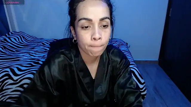 Snapshot of Amber_Lovely chatting on 4, 10, 2025 Amber Lovely online show from 4, 10, 2025