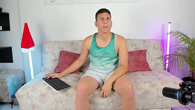 ANDREZALVAREZ online show from 26, 11, 2025