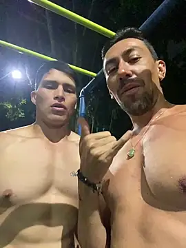 Snapshot of dantedesirexx chatting on 5, 3, 2025 dantedesirexx online show from 5, 3, 2025