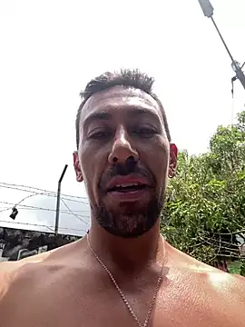 Snapshot of dantedesirexx chatting on 5, 3, 2025 dantedesirexx online show from 5, 3, 2025