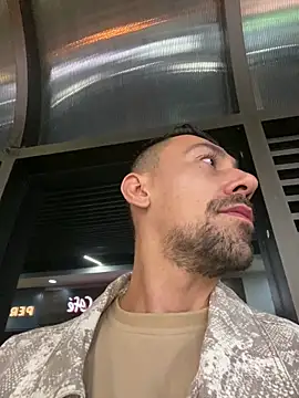 Snapshot of dantedesirexx chatting on 6, 3, 2026 dantedesirexx online show from 6, 3, 2026