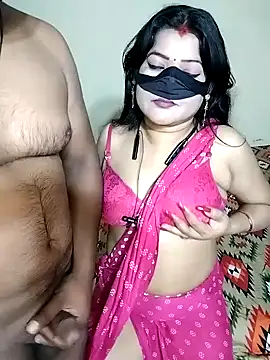 Snapshot of Sweetcouples369 chatting on 5, 1, 2025 Sweetcouples369 online show from 5, 1, 2025