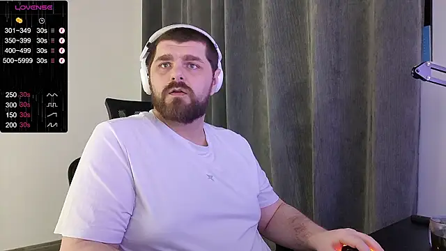 Snapshot of KingMarti chatting on 8, 2, 2026 KingMarti online show from 8, 2, 2026