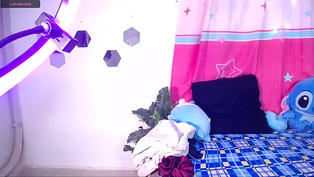 Snapshot of alaia_03 chatting on 13, 3, 2026 alaia 03 online show from 13, 3, 2026