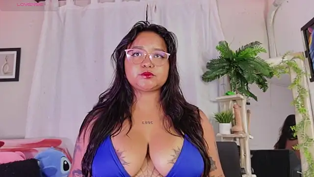 alaia 03 online show from 5, 6, 2026
