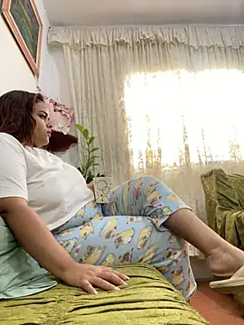 Evabigass online show from 17, 4, 2026