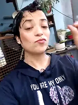 Snapshot of Elvishcassie_ chatting on 18, 2, 2025 Elvishcassie  online show from 18, 2, 2025