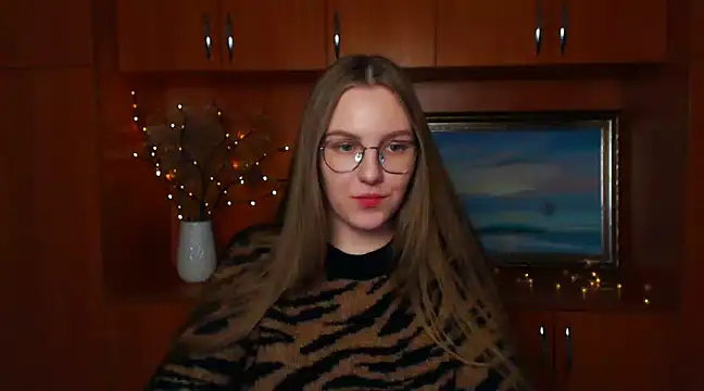Snapshot of _AlMamiyy_ chatting on 13, 12, 2024  AlMamiyy  online show from 13, 12, 2024
