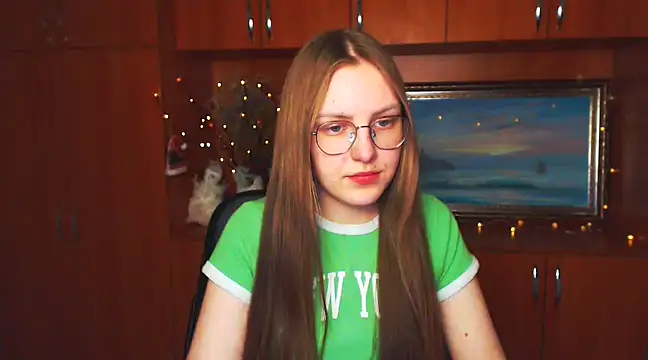 Snapshot of _AlMamiyy_ chatting on 4, 3, 2025  AlMamiyy  online show from 4, 3, 2025