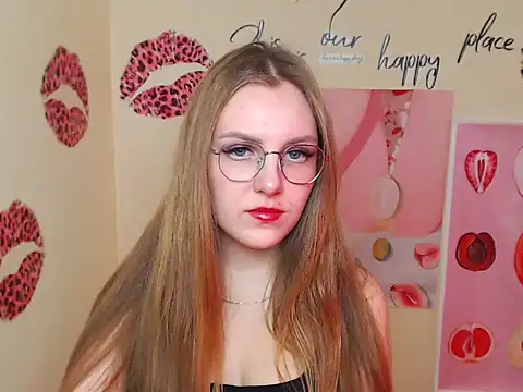 Snapshot of _AlMamiyy_ chatting on 10, 9, 2025  AlMamiyy  online show from 10, 9, 2025