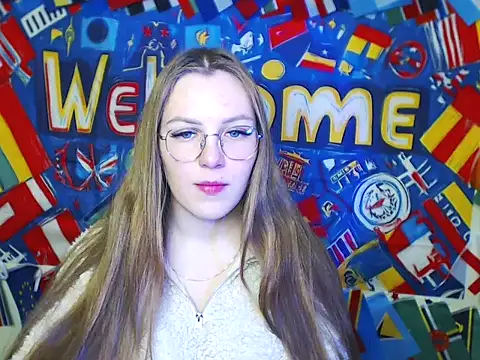 Snapshot of _AlMamiyy_ chatting on 8, 10, 2025  AlMamiyy  online show from 8, 10, 2025