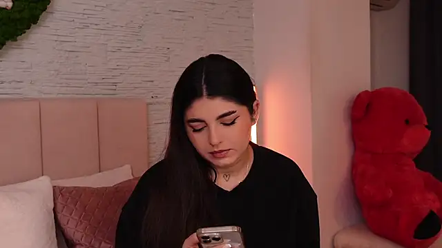 RachelSwaan online show from 21, 12, 2024