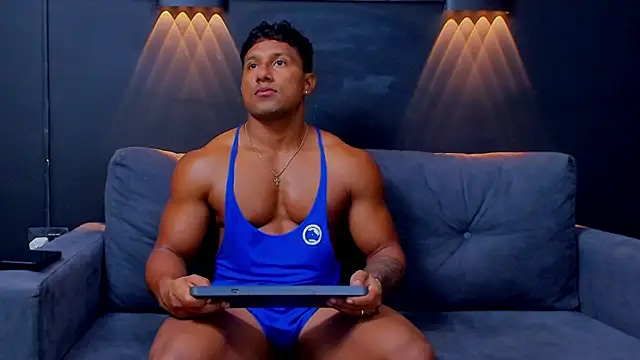 Snapshot of CallumMuscle chatting on 9, 3, 2025 CallumMuscle online show from 9, 3, 2025