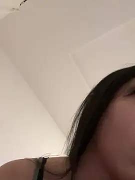 Snapshot of _yuki_chan chatting on 12, 6, 2026 yuki chan online show from 12, 6, 2026