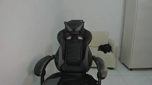 Snapshot of enzo_sloran chatting on 13, 3, 2026 enzo sloran online show from 13, 3, 2026