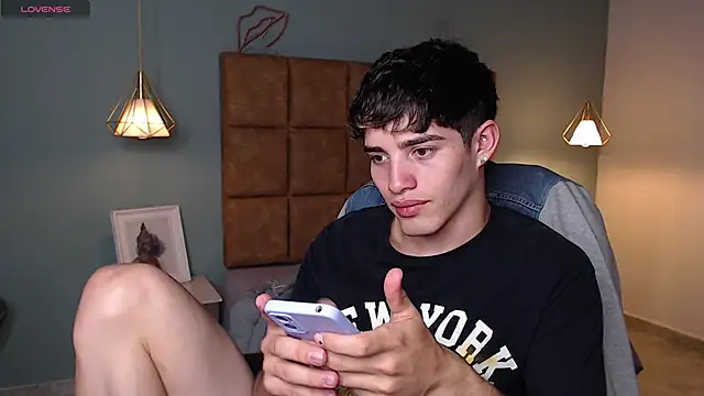 Snapshot of AlejooTwink chatting on 23, 1, 2025 AlejooTwink online show from 23, 1, 2025