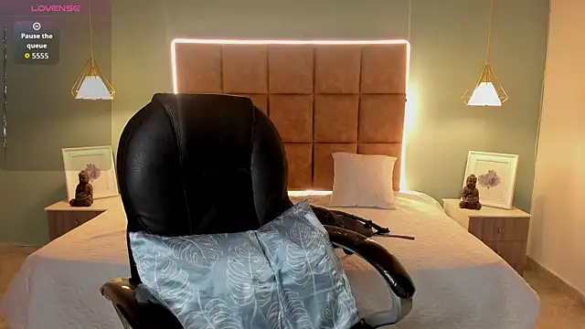 Snapshot of AlejooTwink chatting on 26, 11, 2025 AlejooTwink online show from 26, 11, 2025