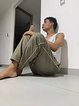 Leo bunny hot online show from 1, 2, 2025