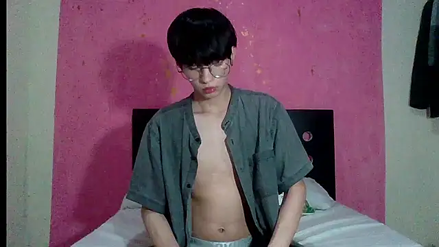 Snapshot of seung_vinblue chatting on 4, 12, 2024 seung vinblue online show from 4, 12, 2024